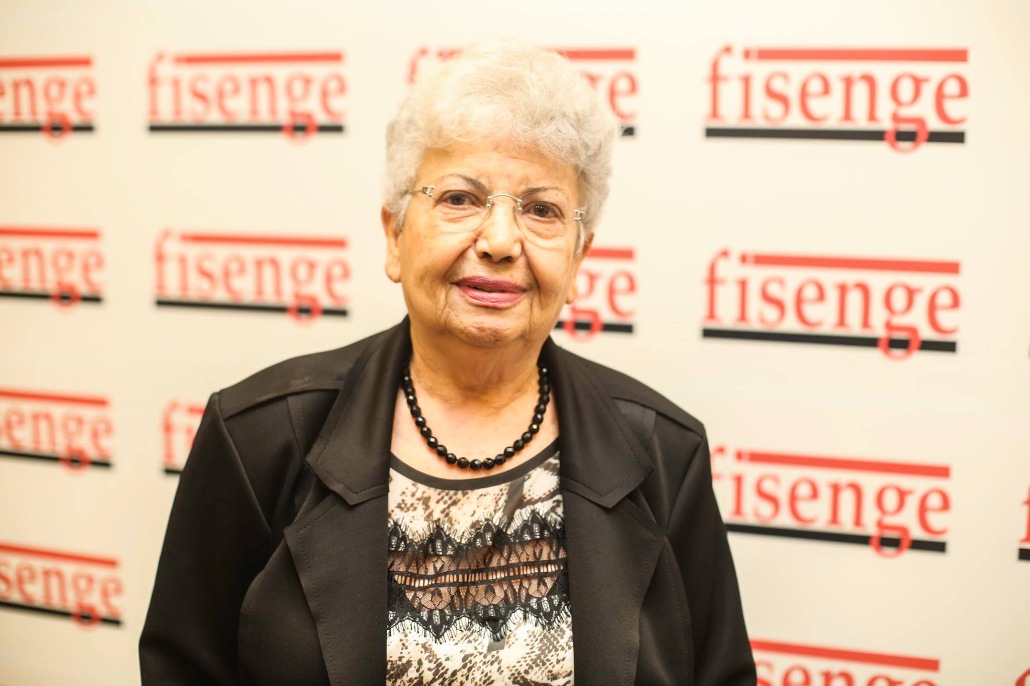 Campanha do Dia Internacional da Mulher conta a história de ex-diretora do Senge-PE